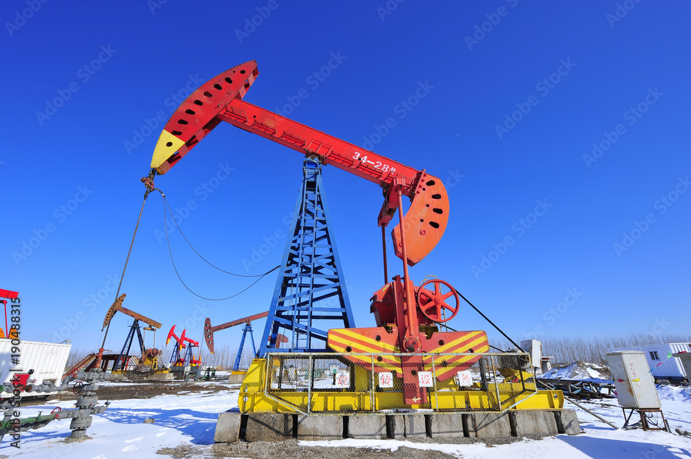 The oil pump The oil pump