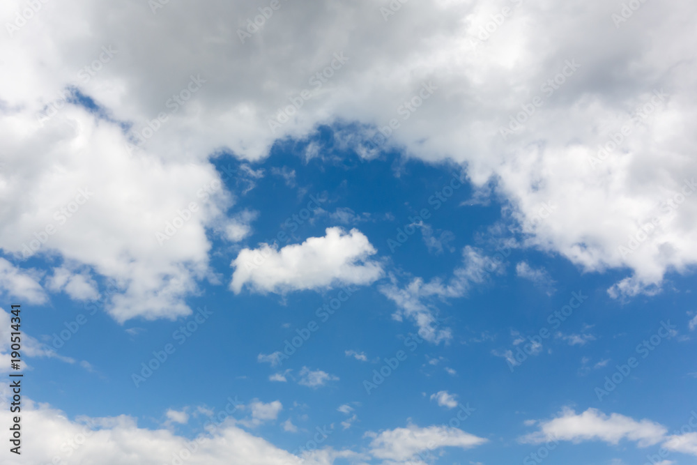 Obraz premium Blue sky and white cloud