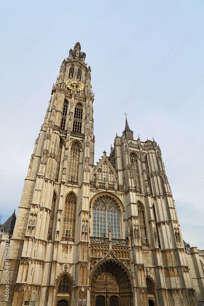 Fototapeta premium Cathedral of Our Lady in Antwerp, Belgium