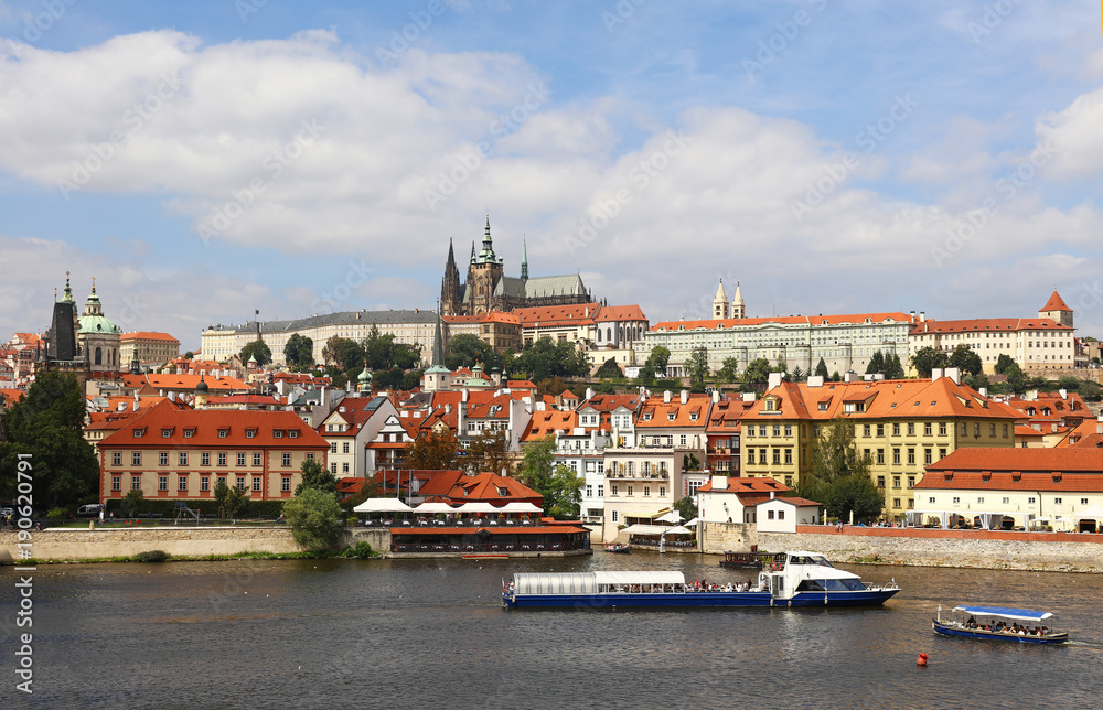 Obraz premium View of Prague lesser town over Vltava river