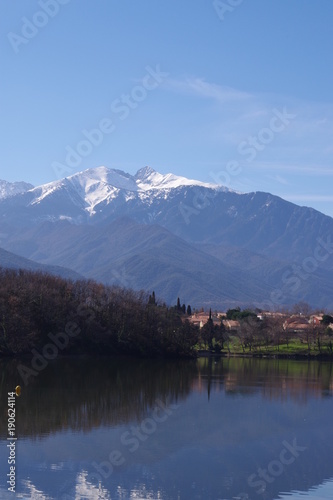 canigou et lac