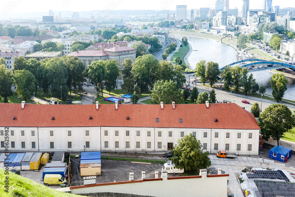 Obraz premium street view of downtown in Vilnius city, Lithuanian
