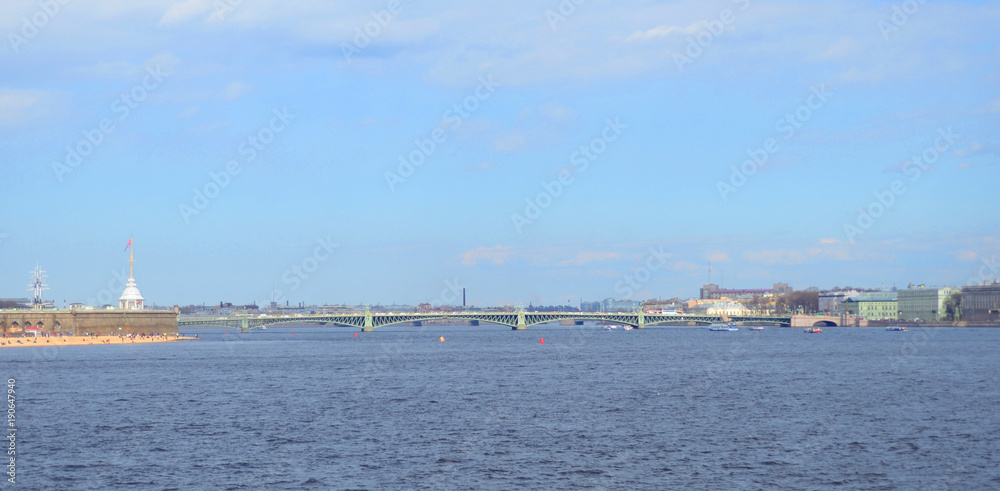 Naklejka premium Trinity Bridge and Neva River.
