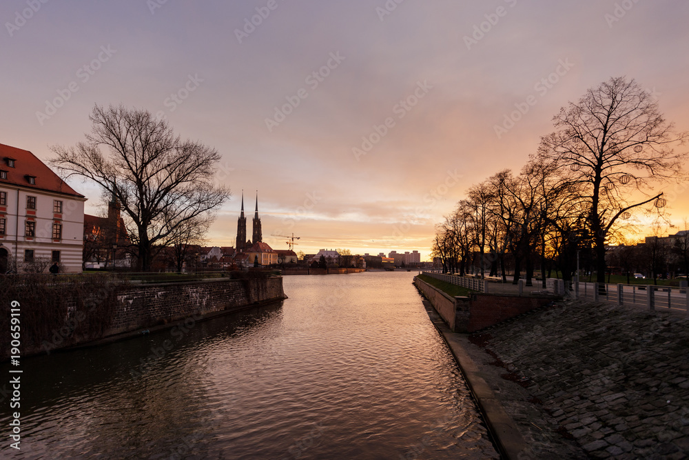 Fototapeta premium Sunrise over Cathedral Island of Wroclaw