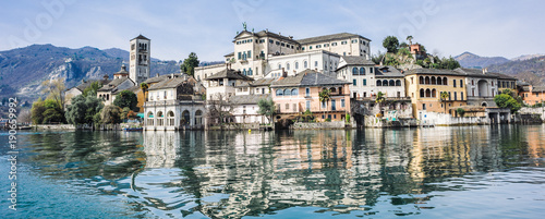 Bild auf Leinwand view of the island of San Giulio on Lake Orta,piedmont,italy