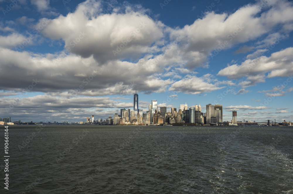 Naklejka premium Lower Manhattan in New York City