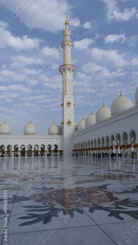 Abu dhabi la grande mosquée