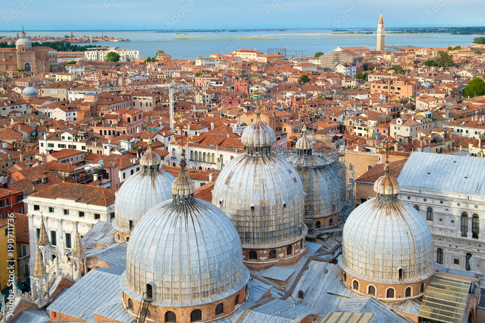 Fototapeta premium View of the city of Venice including St Marks Basilica