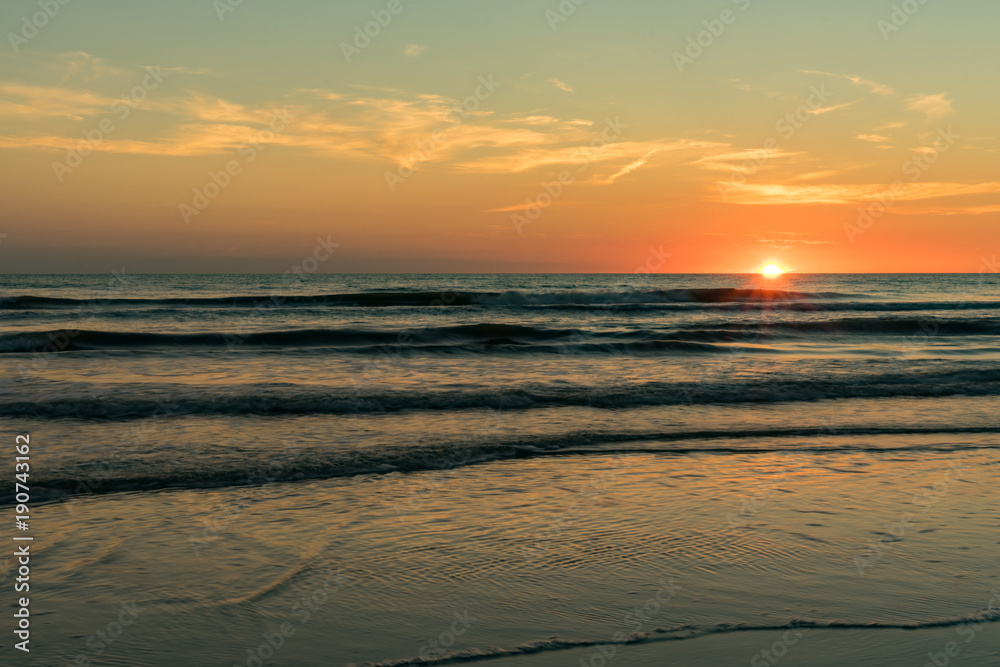 Sunset -  Sonnenuntergang am Strand