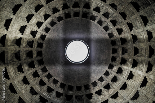Pantheon interno della cupola