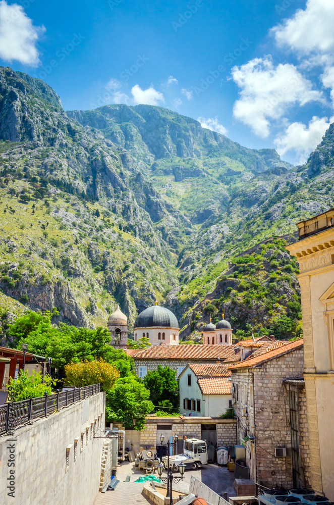 Obraz premium Beautiful narrow streets of old town Kotor, Montenegro.