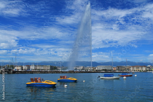 Lac et jet d'eau de Genève, Suisse
