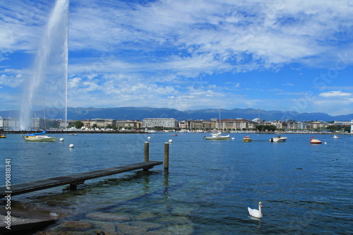 Lac et jet d'eau de Genève, Suisse