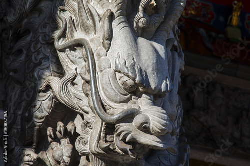 Chinese religion, important pillar in front of the temple, dragon pillar carving