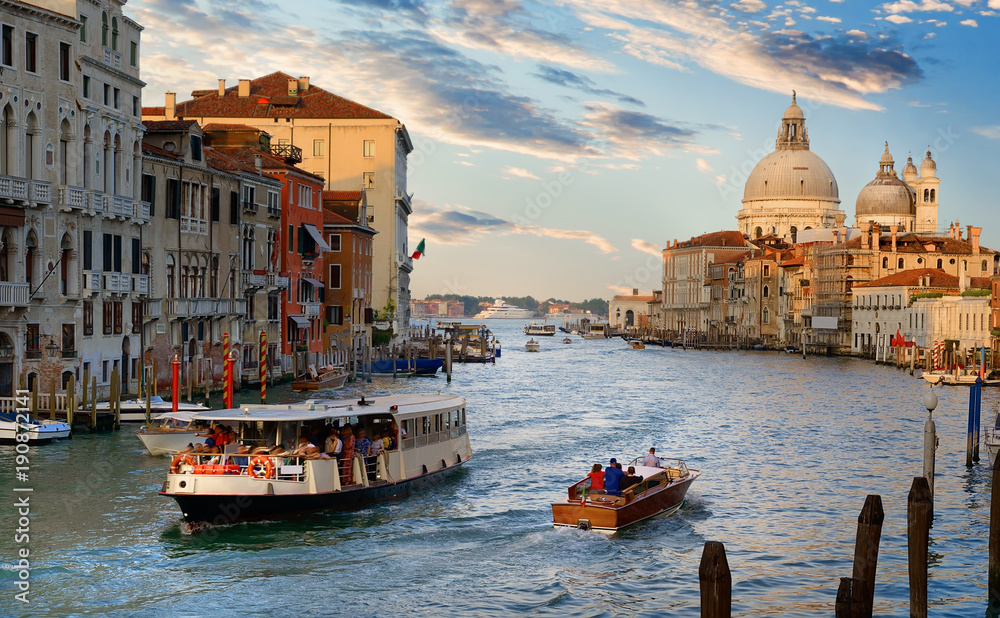 Transport of Venice - obrazy, fototapety, plakaty 