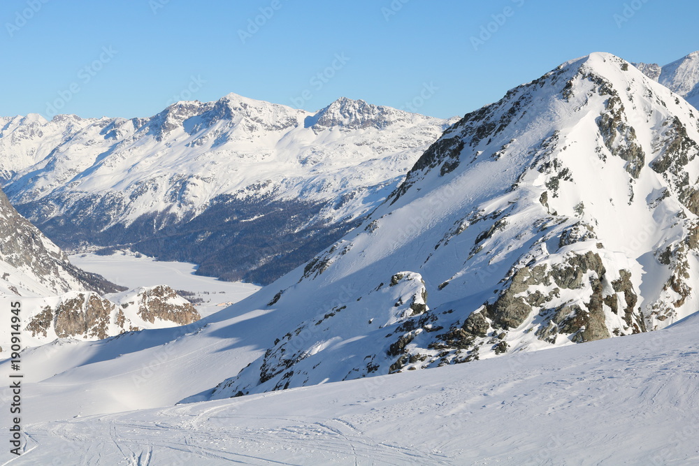 Skitourenparadies Bivio
Piz Lunghin 2780m Skitourenparadies Bivio
Piz Lunghin 2780m
