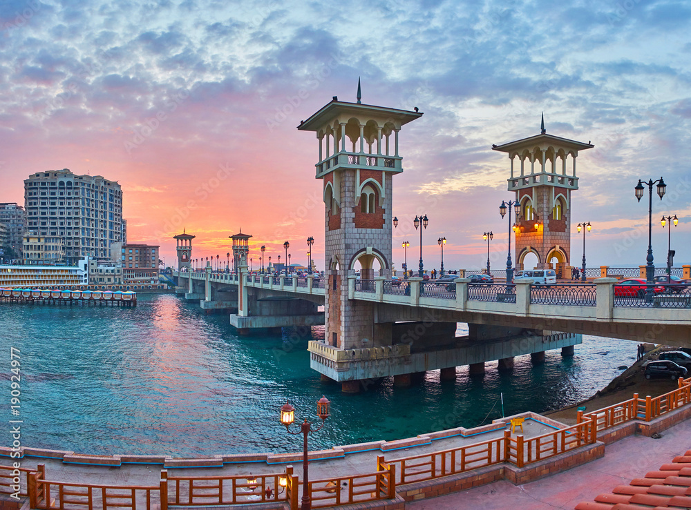Naklejka premium Romantyczna Aleksandria, Egipt