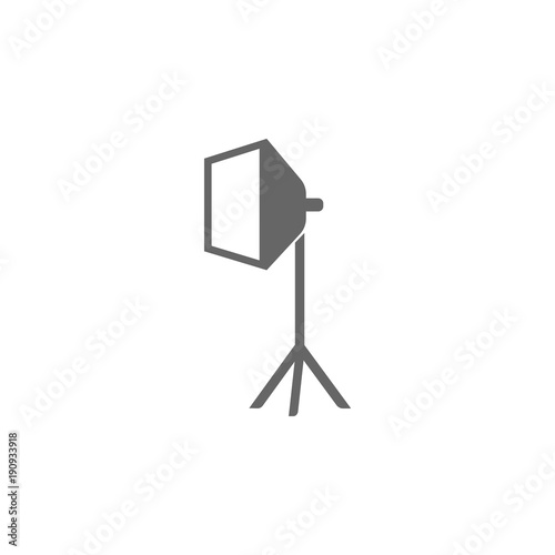 Studio softbox icon. Simple element illustration. Symbol design from Photo Camera collection. Can be used in web and mobile.