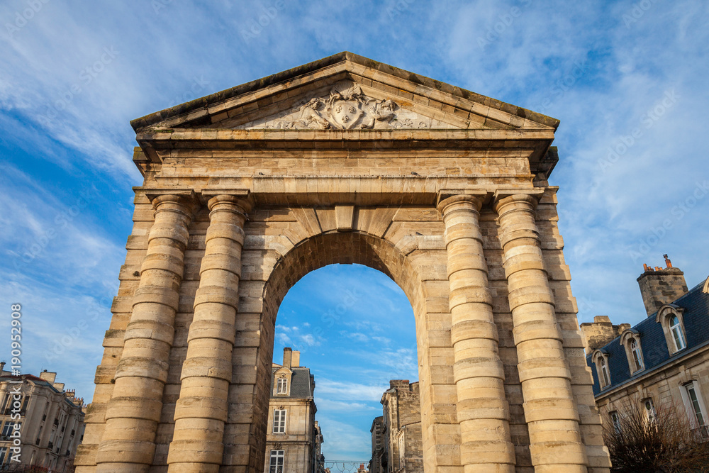 Porte d'Aquitaine (Aquitaine Gate) with its symbolic arch on Place de la Victoire Square in Bordeaux, France. It is one of the landmarks of the old Bordeaux, and a former entrance to the city
