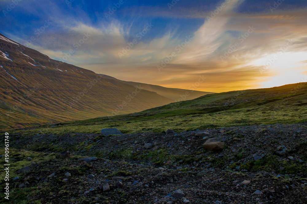 Fototapeta premium Iceland Mountain Sunset