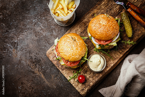 Obraz na plátně Classic beef burger