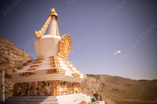 Obraz na płótnie Buddhist stupa in Mongolia