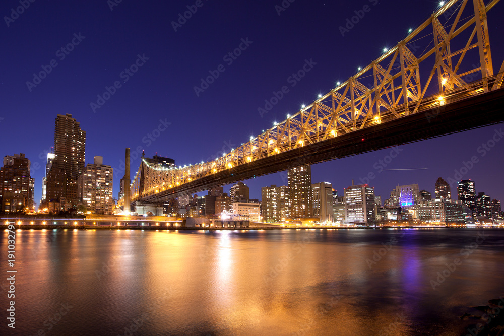 Queensboro Bridge over the East River and Upper East Side, Manhattan, New York City, NY, USA