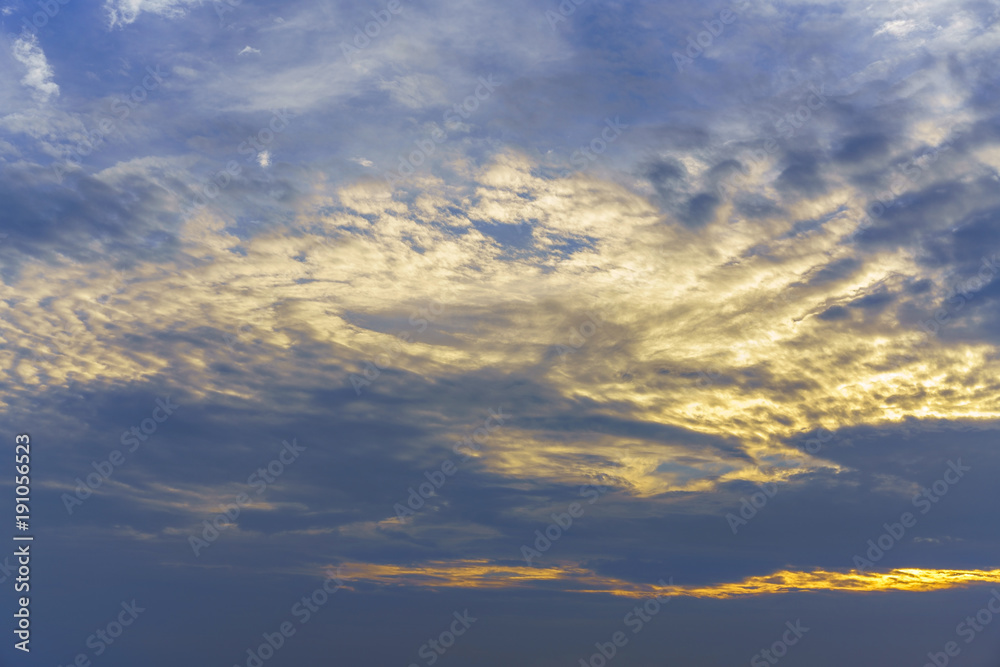 Obraz premium The beauty of colorful clouds in twilight background