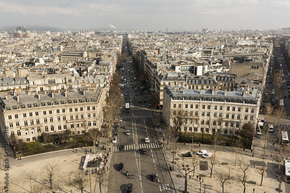 Vista aérea de París desde el Arco del Triunfo.
