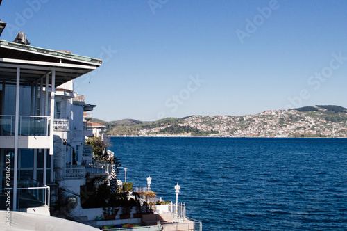 An old mansion on the shore of a bospora