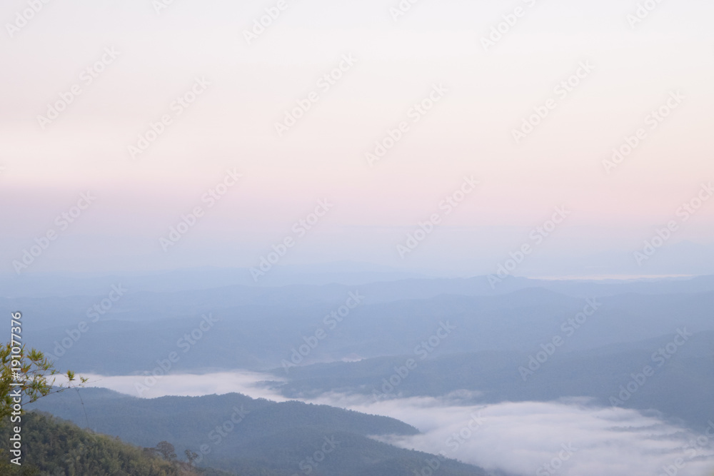 Fototapeta premium Beautiful mountains and the sun in the morning