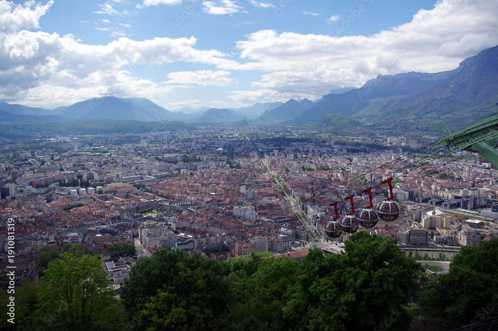 vue sur Grenoble depuis la bastille