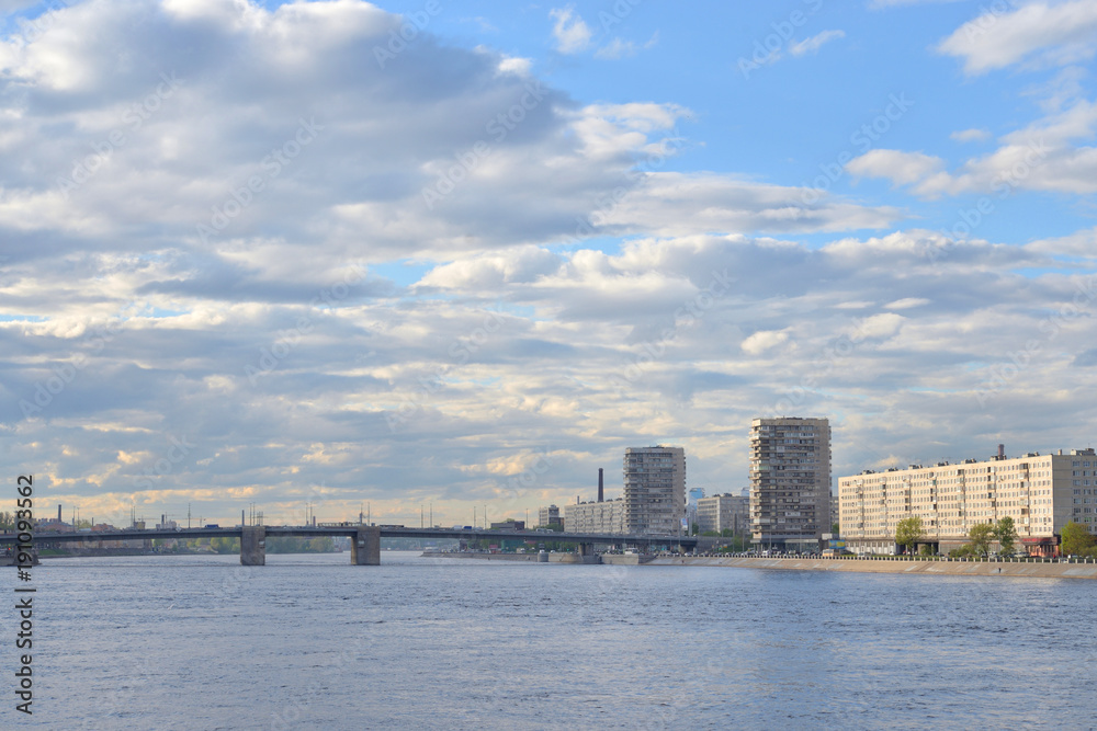 Volodarsky Bridge and Oktyabrskaya Embankment.