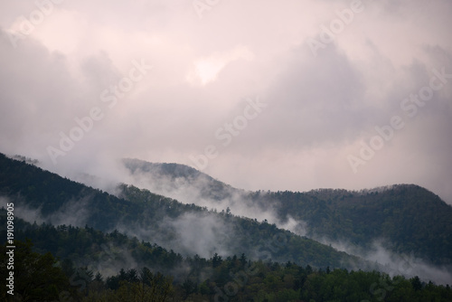 Smoky Mountain Ridges © Daisy