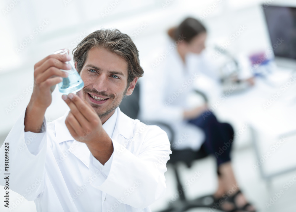 scientific researcher working in laboratory scientific researcher working in laboratory