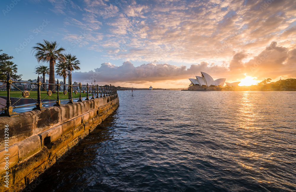 Obraz premium Sunrise from Dawes Point