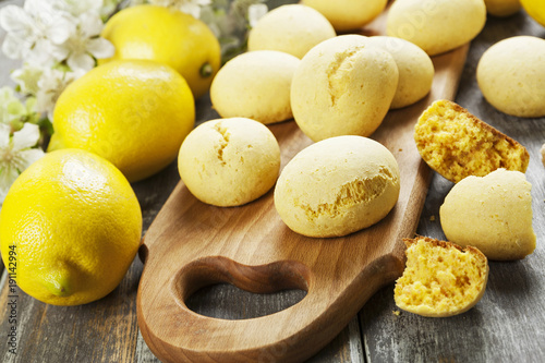 Homemade lemon cookies