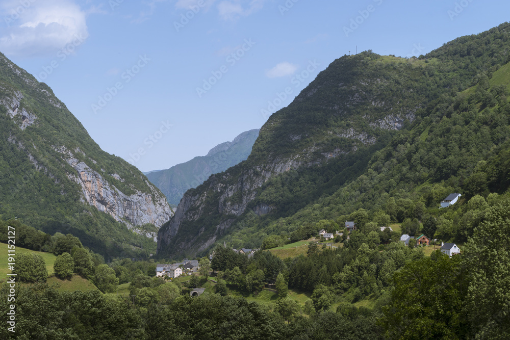La vallée d'Aspe est une vallée des Pyrénées françaises.