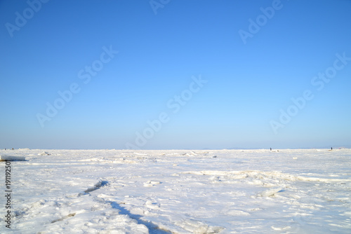 結氷した海 © heijin