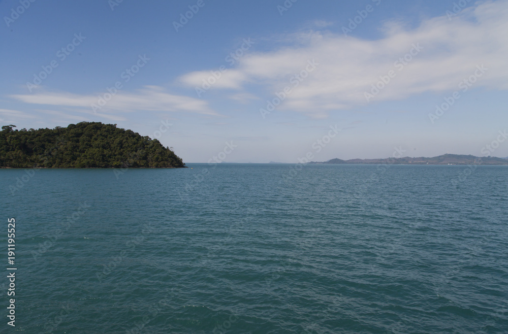 Fototapeta premium Beautiful view of the sea