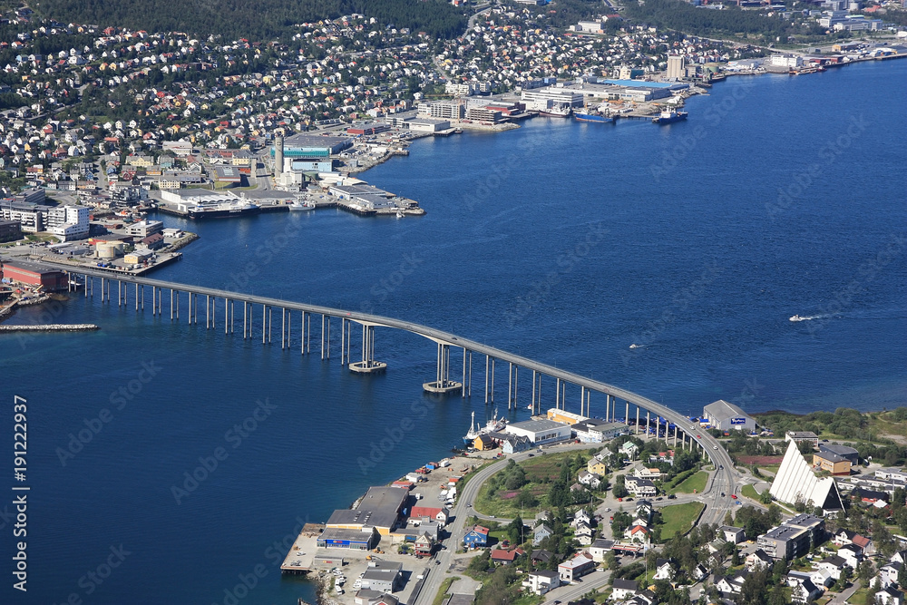 Blick vom nordnorwegischen Stadt Tromsø.