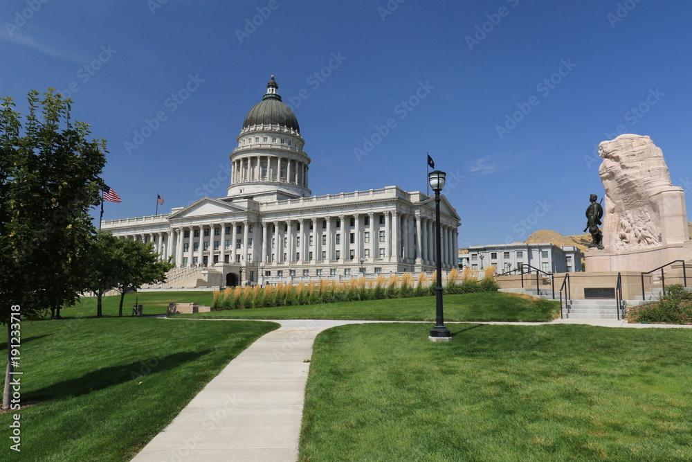 capitol of salt lake city on a bright sunny day