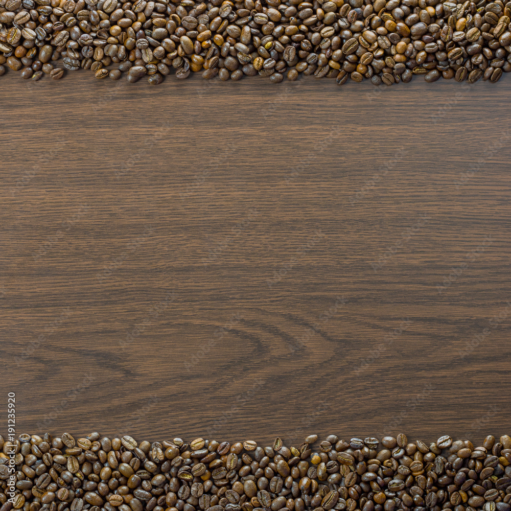 Obraz premium Frame of coffee beans - two rows