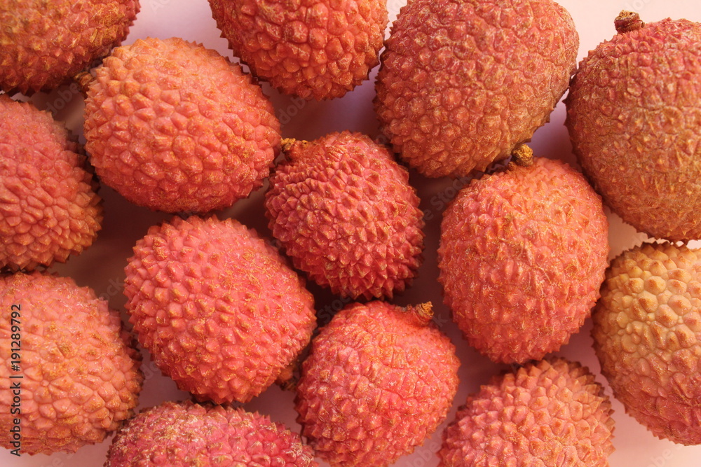 Uncleaned Whole Lychee Fruit Uncleaned Whole Lychee Fruit