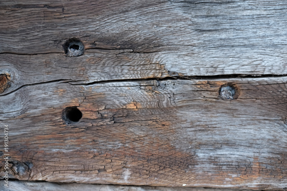 Holz - Bohlen - Balken mit Gesicht Holz - Bohlen - Balken mit Gesicht
