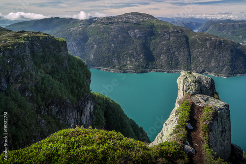 Frafjord plateau Skomakarnibba fjord with mountains view