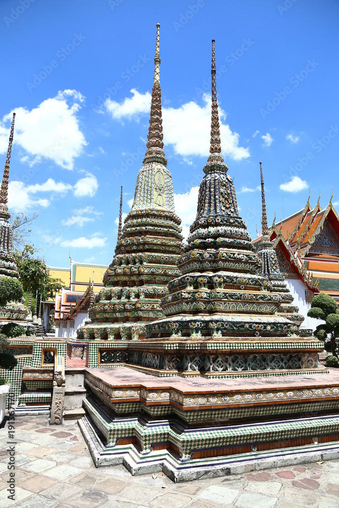 Fototapeta premium Stupas in bangkok temple
