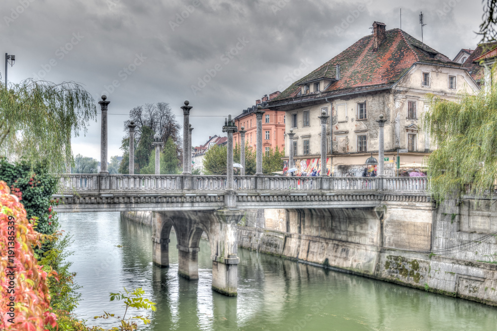 Die Schusterbrücke in Ljubljana