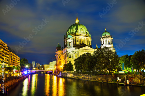 Obraz na płótnie Berliner Dom overview w salonie