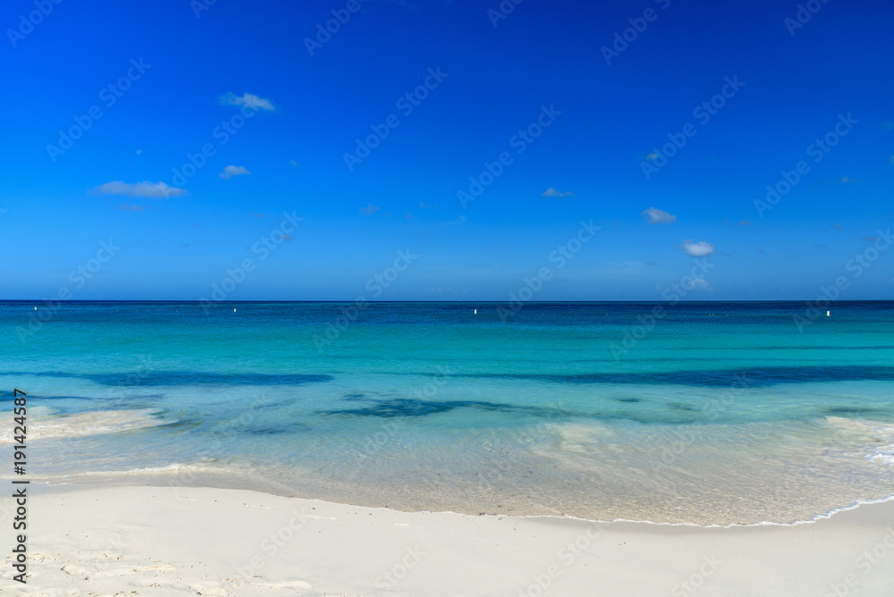 Scenic view of the Caribbean Sea from the idyllic Eagle Beach in Aruba.